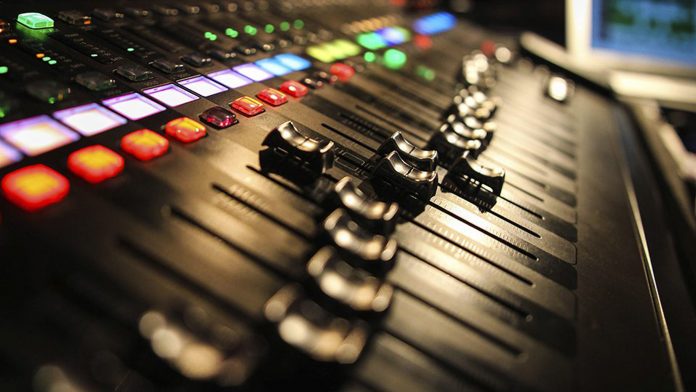 best-apps-to-remove-audio-from-video-on-iphonecropped Audio mixer board