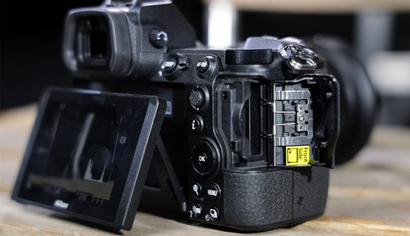 three-quarter view of the Z7 showing the rear display and card slot