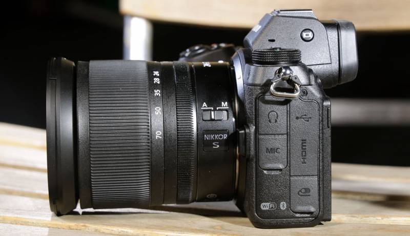side view of the Nikon Z7