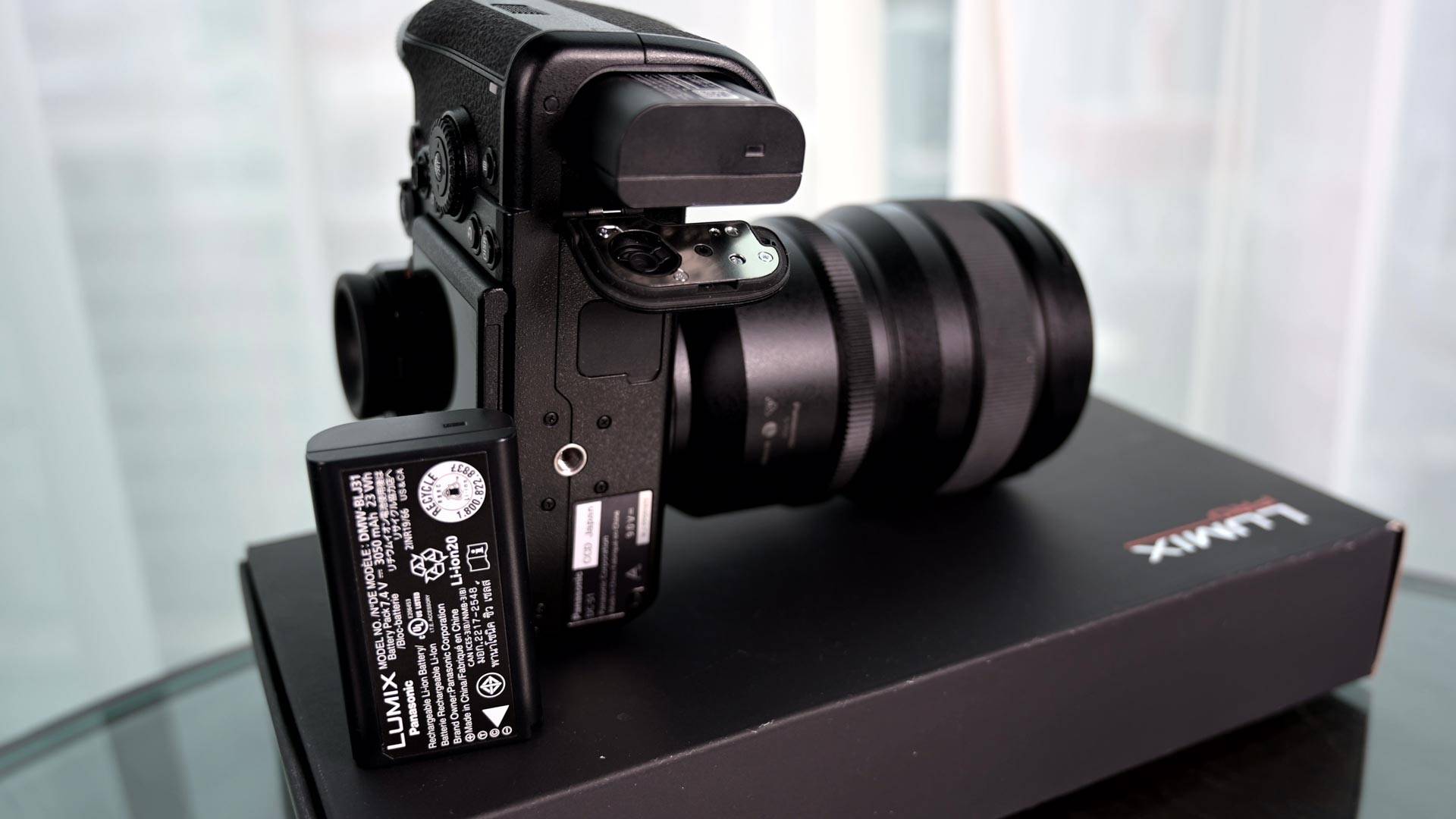 Pansonic Lumix S1 review - camera with battery removed