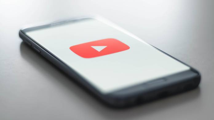 photo-1548328928-34db1c5fcc1f YouTube's adding new features, aiming to help creators make money on YouTube
