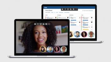 How to screen share with your camera on